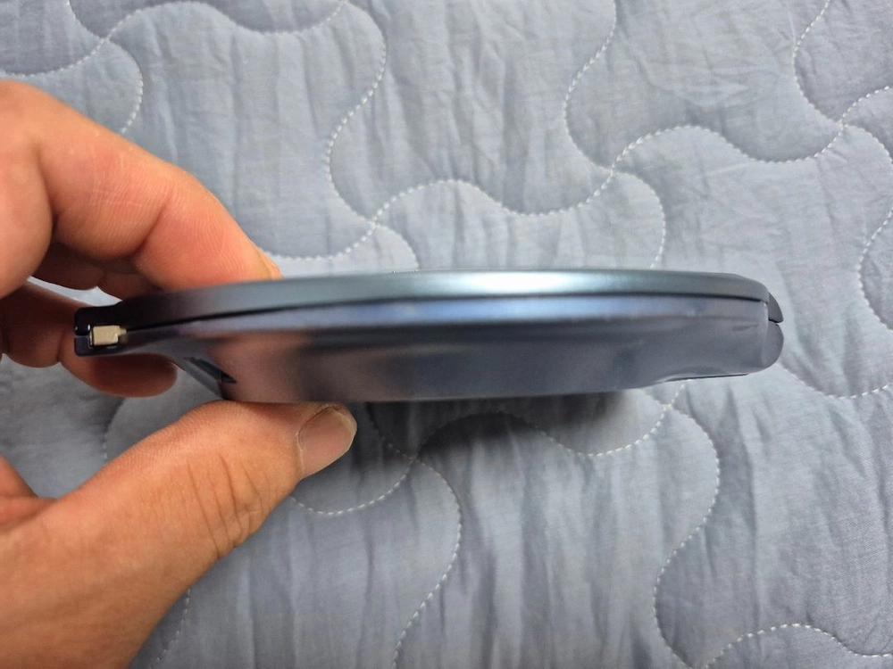 SONY D-NE900 BLUE색상 정상작동품 판매합니다. 이미지