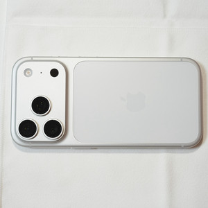 아이폰17 프로 256GB 실버 자급제 신품 이미지