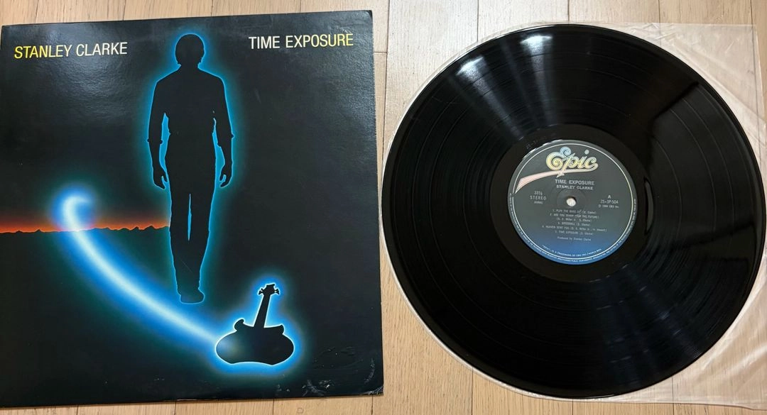 Stanley Clarke - Time Exposure (스탠리 클락) 일본 초판 LP (EX++~NM-급) 이미지