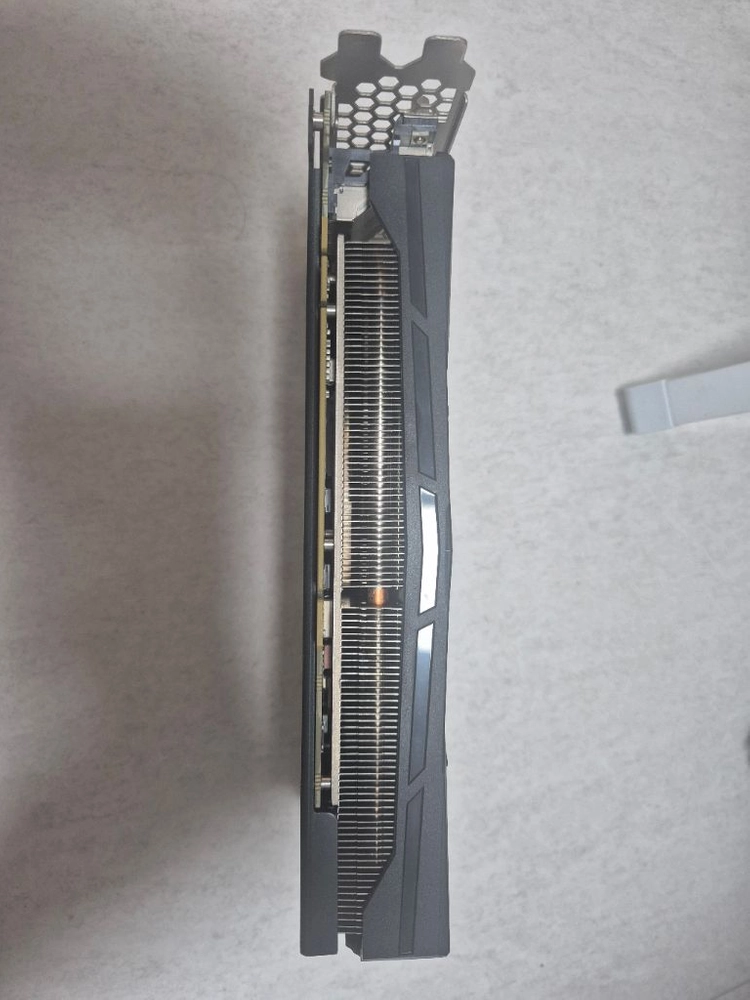 이엠텍 지포스 RTX 2060 D6 6GB 이미지