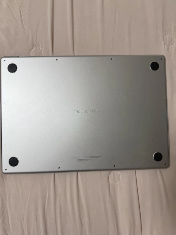 맥북프로 16인치 m1pro 이미지