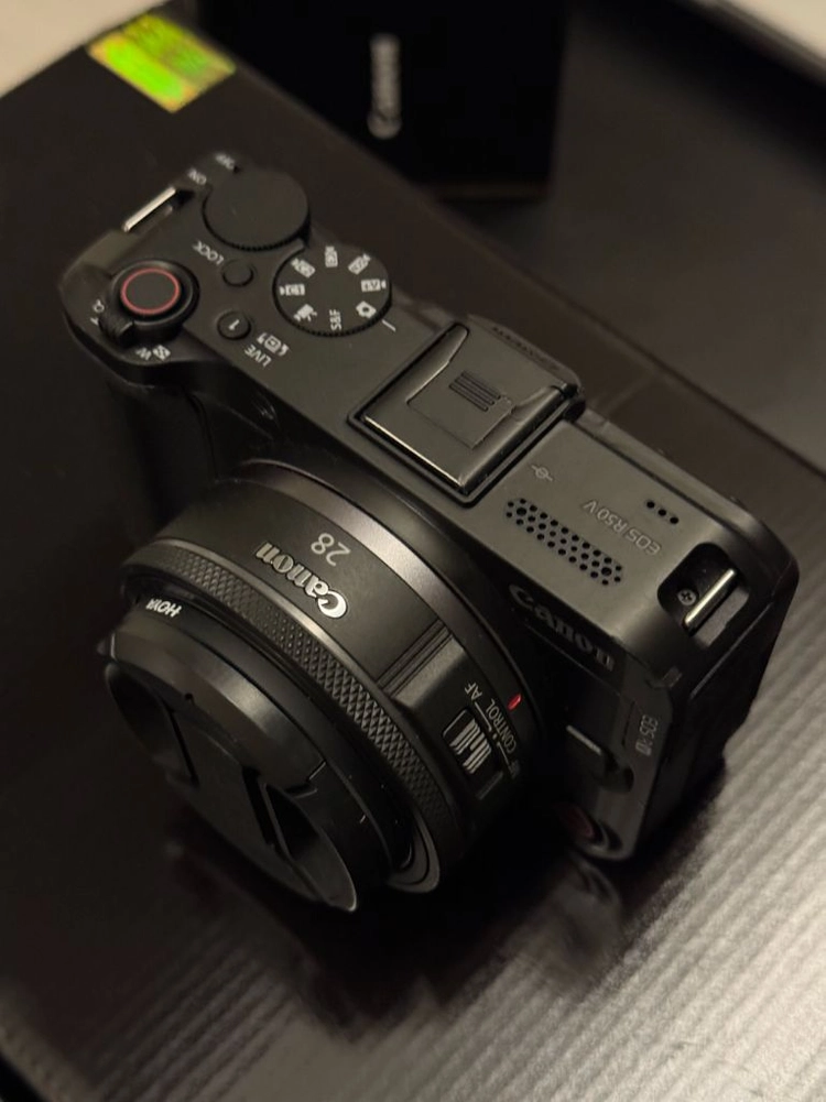 캐논 R50V 카메라 바디 단품 이미지