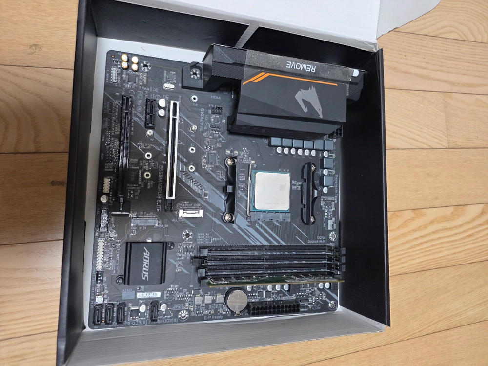 라이젠 3600 + B550M +DDR4 8G x 2 - 안심되는 중고거래