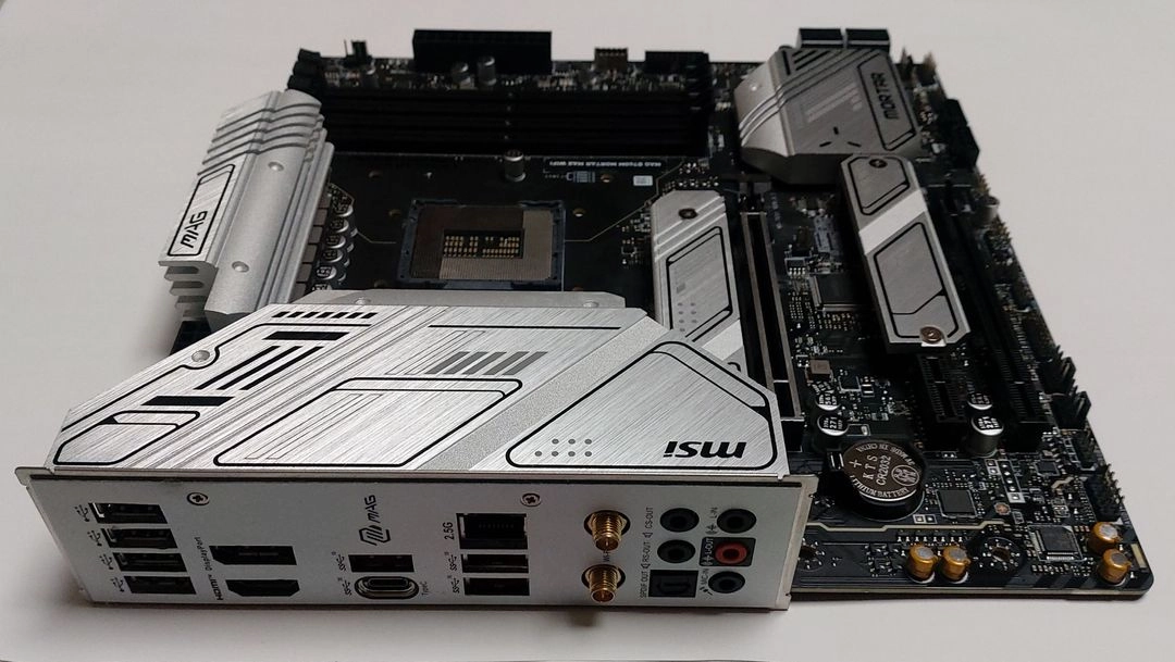 MSI MAG B760M 박격포 맥스 WIFI 인텔 1700소켓 DDR5 메인보드 이미지