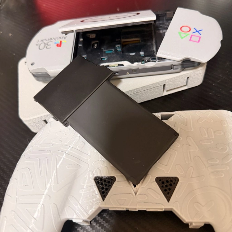 PSP3000 30주년 기념판 C타입 IPS 128GB 이미지