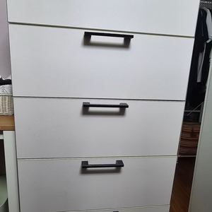 일룸 5단 화이트 서랍장 이미지