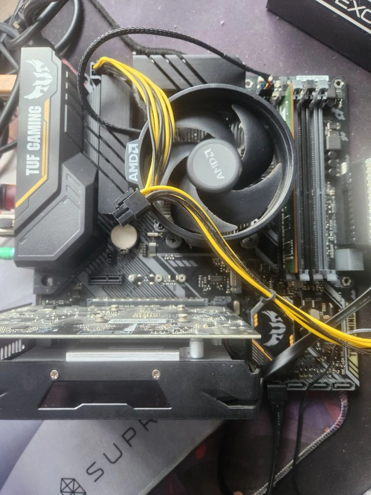 b550 wifi 메인보드, amd 3600 cpu 이미지