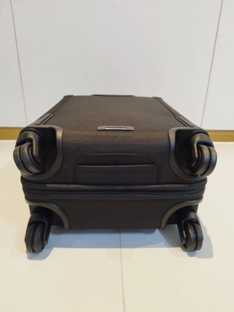 TUMI 22061D2 투미 4휠 22인치 캐리어 이미지