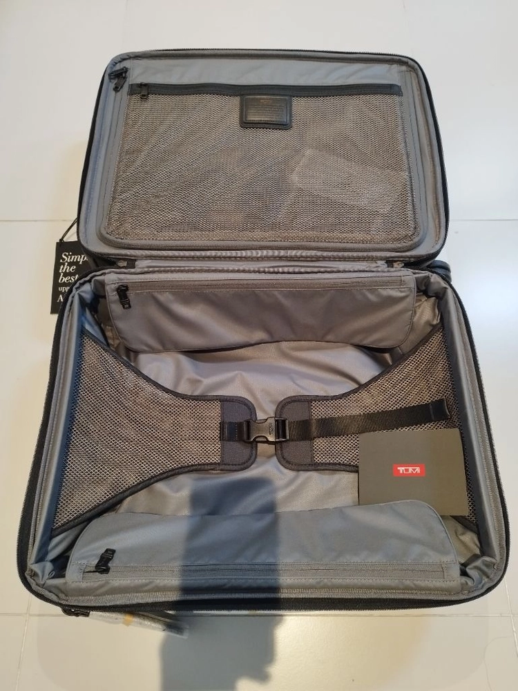 TUMI 22061D2 투미 4휠 22인치 캐리어 이미지