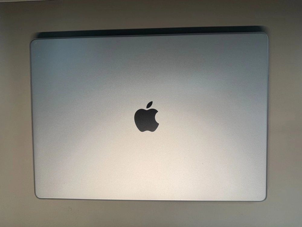 [보증남음] 맥북프로 16인치 M4 Max 14코어 32코어 36gb 1tb 실버 이미지