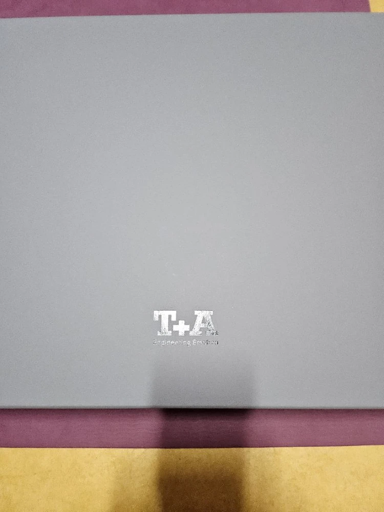 T+A 솔리테어 P-SE 헤드폰 이미지
