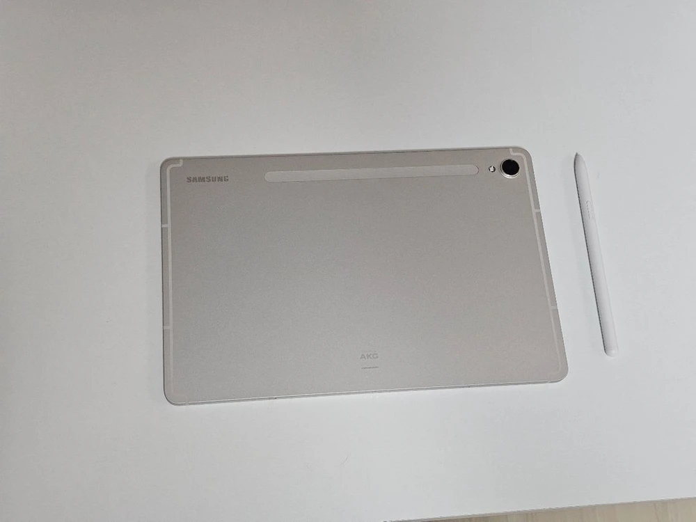 갤럭시 탭 S9 256 gb wifi 모델 흰색 A급 이미지