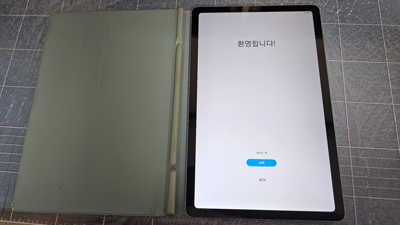 삼성 갤럭시탭 S6 LITE 64GB 와이파이 + 북커버팝니다. 이미지