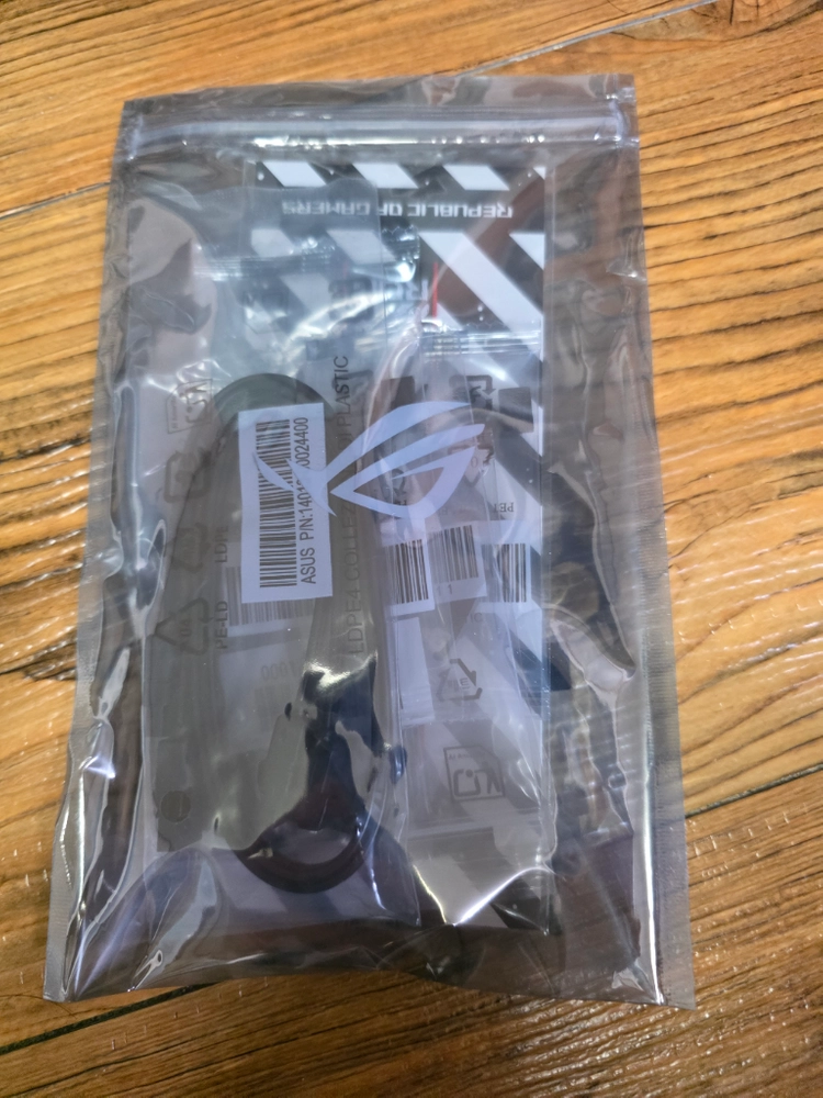 인텔 250k plus + asus b860-g 팝니다 이미지