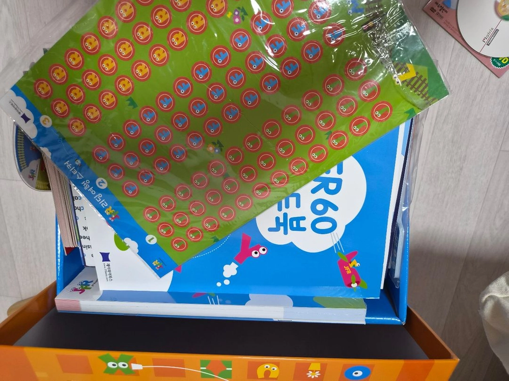 영어학습 교재 세트 jfr first readers 이미지