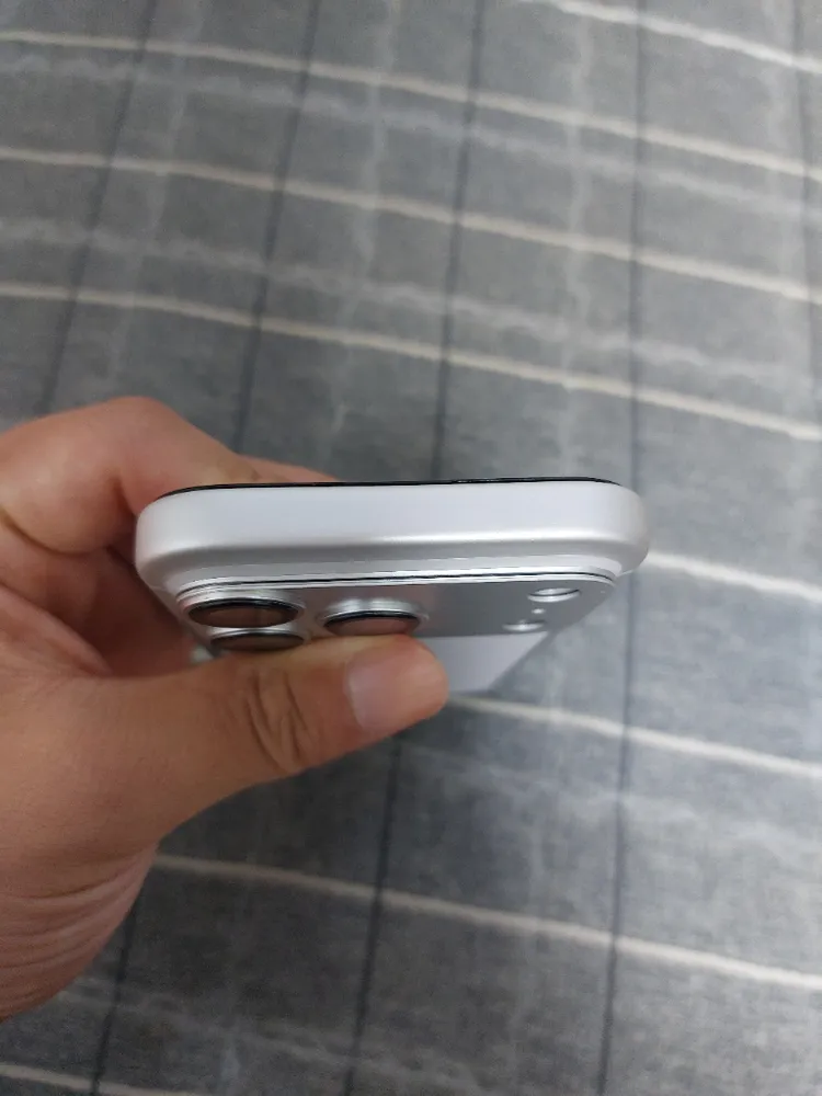 아이폰 17pro 256GB 실버 이미지