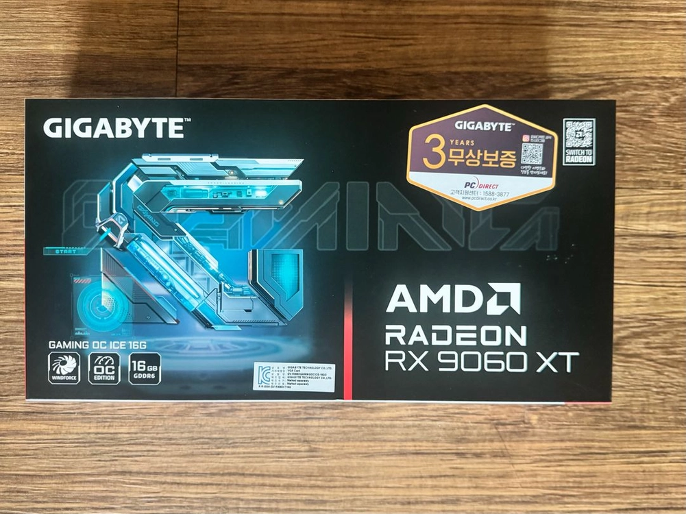 9060XT 16GB 그래픽카드 여러개(미개봉) 이미지