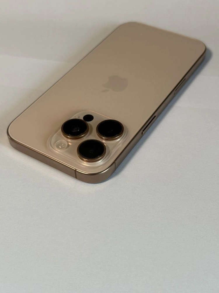아이폰 16 Pro 256GB 데저트 티타늄 이미지