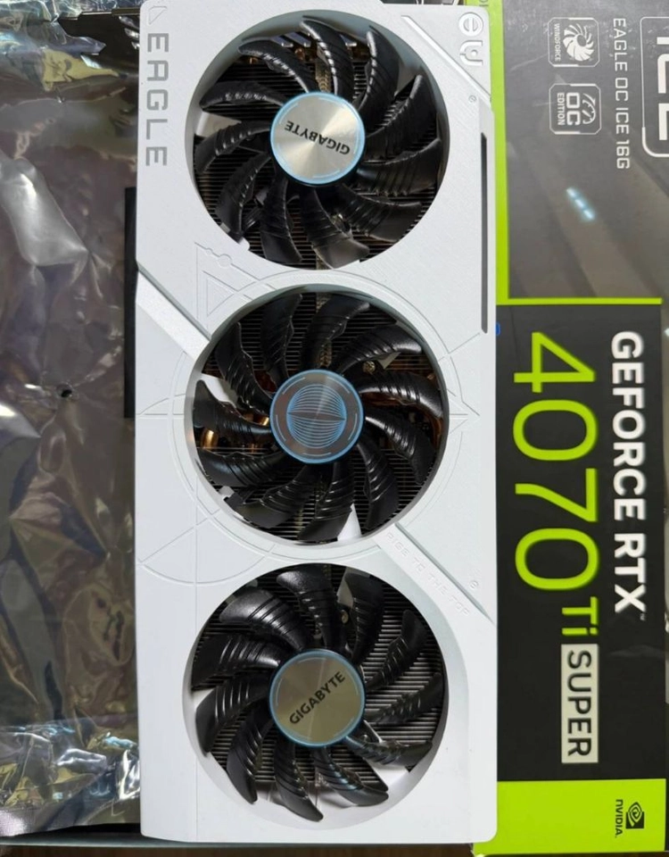 기가바이트 RTX 4070Ti SUPER EAGLE 팝니다 (풀박스) - 안심되는 중고거래