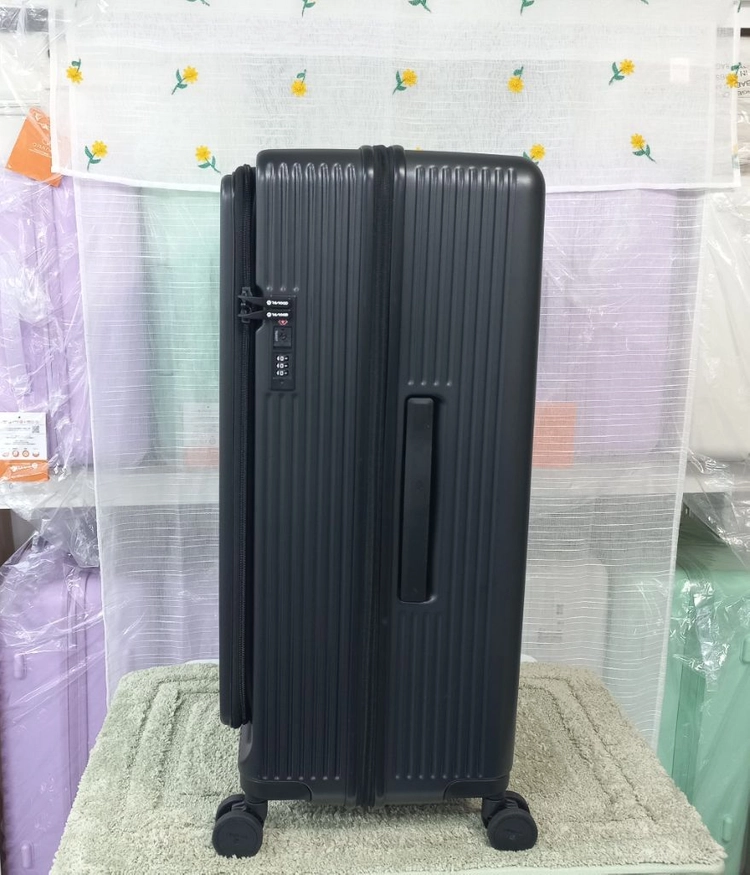 29인치캐리어 리옹 블랙 촬영용으로사용함 이미지
