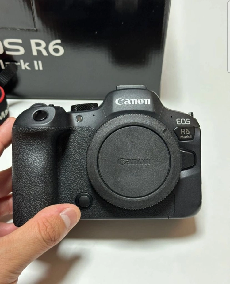 캐논 Eos R6 Mark2 풀박스 이미지