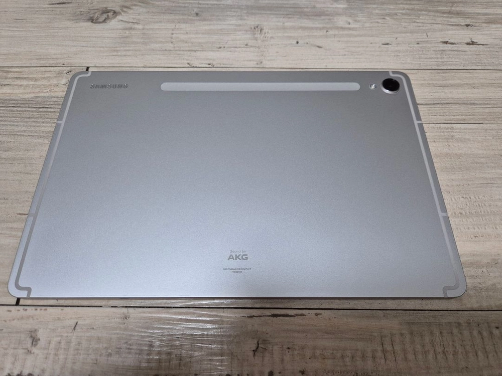 갤럭시탭S9 5G 256GB 실버 S펜 포함, 셀룰러 테블릿, 청주, 대전, 천안, 세종 직거래 이미지