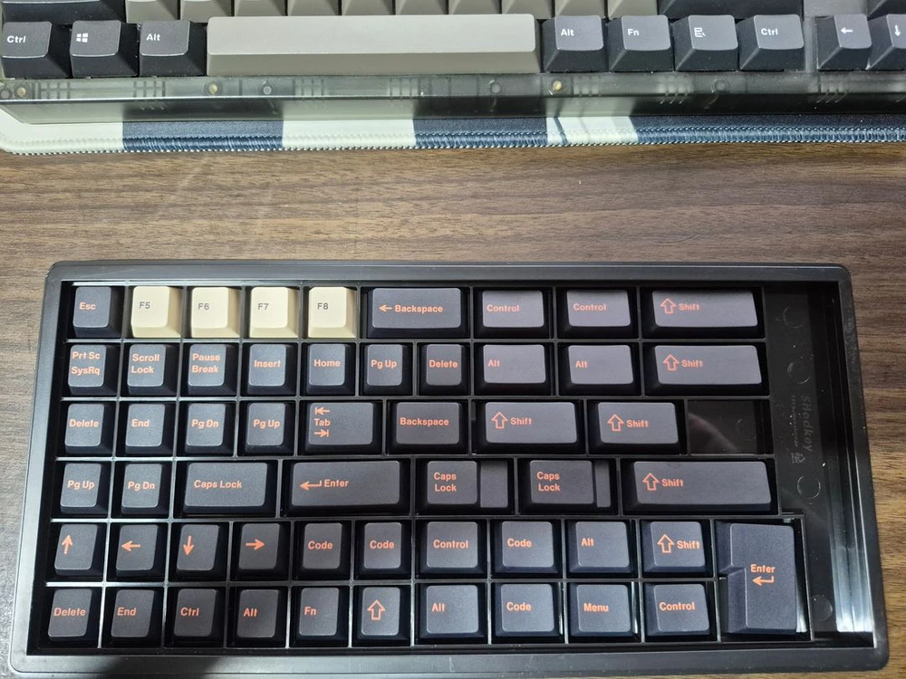 JKDK 염료승화 PBT 카본키캡 이미지
