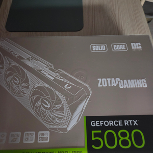조텍 rtx5080 20주년 한정판 그래픽카드 (미개봉) 이미지