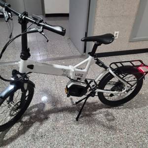 미니벨로 접이식 전기자전거 벨로스타 U22 air 에어 옵션포함(보조배터리, 페달, 머드가드, 짐받이 등) 이미지