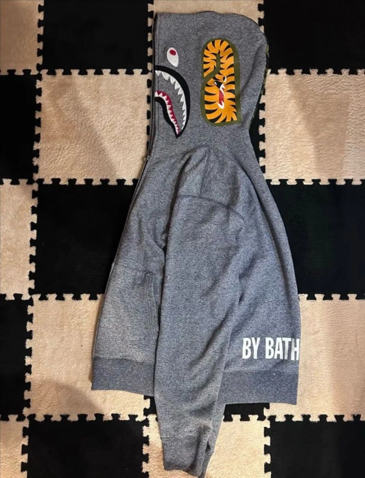 베이프(Bape) 샤크 타이거 카모 풀집 후드 집업 그레이 L 이미지