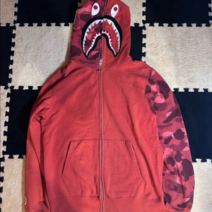 베이프(Bape) 샤크 하프 앤 하프 카모 풀 집업 후드 레드 L 이미지