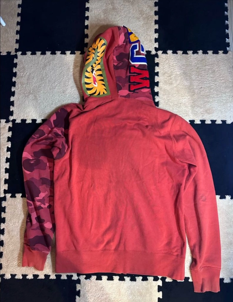베이프(Bape) 샤크 하프 앤 하프 카모 풀 집업 후드 레드 L 이미지