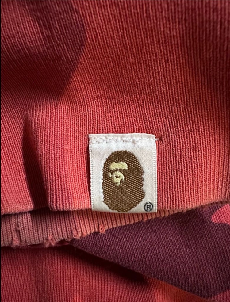 베이프(Bape) 샤크 하프 앤 하프 카모 풀 집업 후드 레드 L 이미지