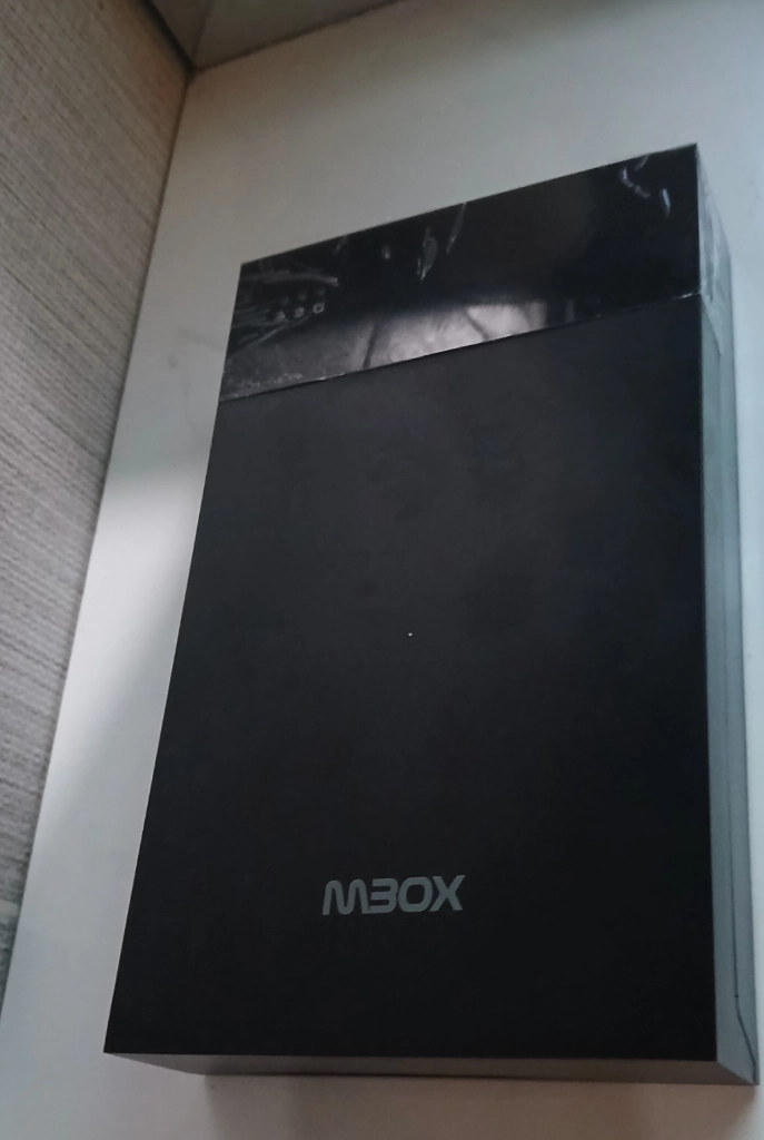 [급처/가성비] 3.5인치 4TB 하드디스크 + 외장형 케이스 및 연결잭 세트 팝니다 이미지