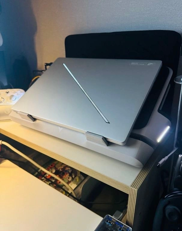 (해킹한 사람이 올린 글이라 사기입니다 거래 하지마십쇼) zephyrus 제피러스 g16 5070ti - 안심되는 중고거래
