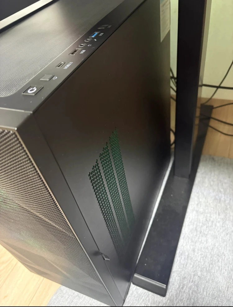 7800x3d 9070xt 램 32기가 본체 이미지