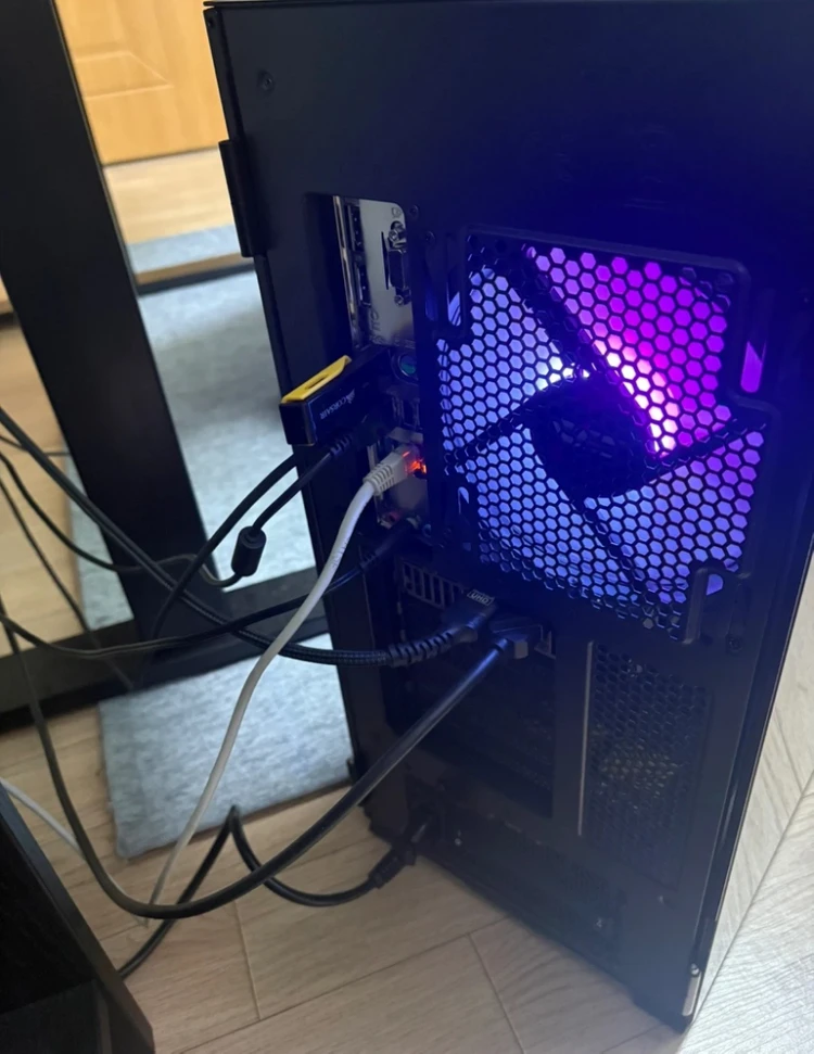 7800x3d 9070xt 램 32기가 본체 이미지