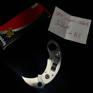 spyderco 스파이더코 토마스 워렌 카람빗 이미지