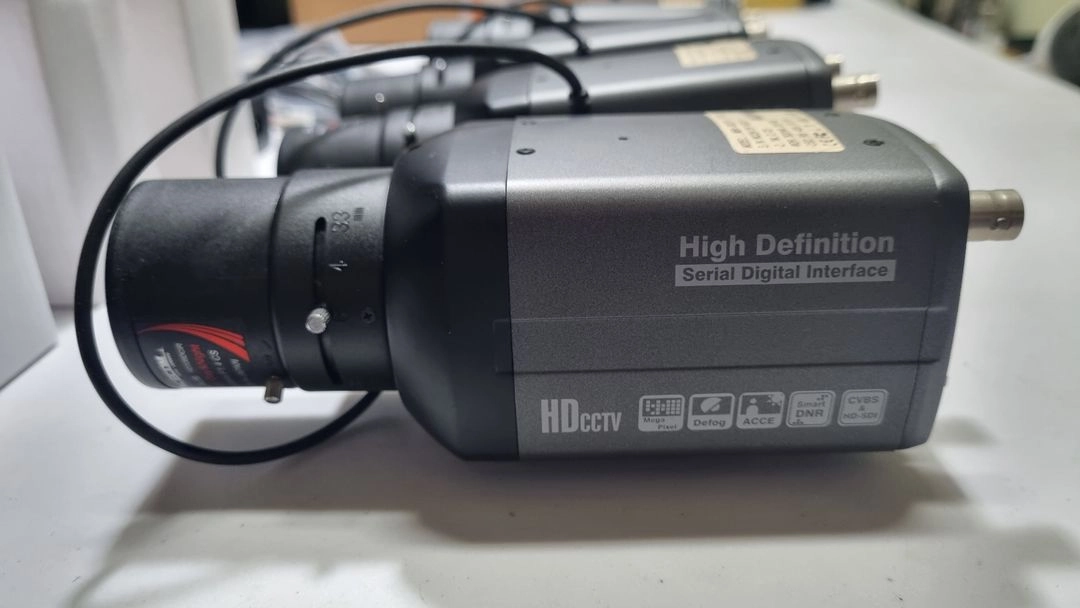 HD-SDI CCTV카메라 4대+DC12V아답터4개 이미지