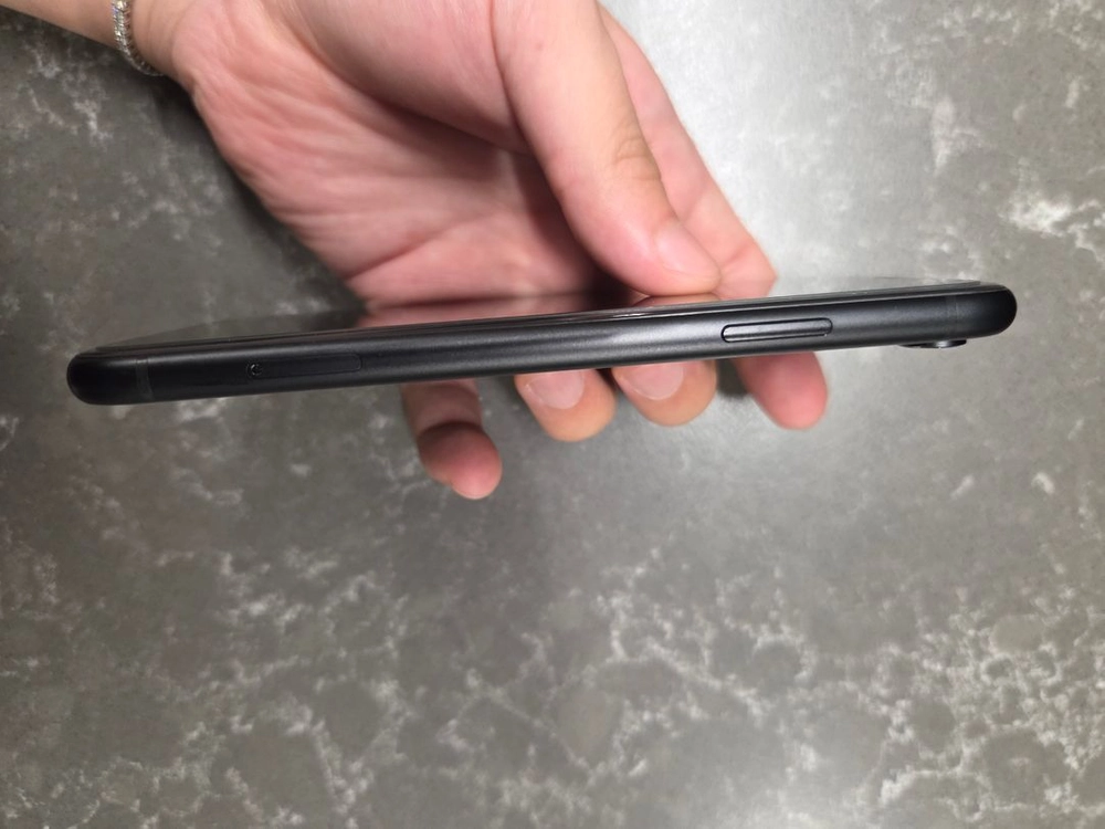 아이폰xr 64gb 무음카메라 미국판 이미지