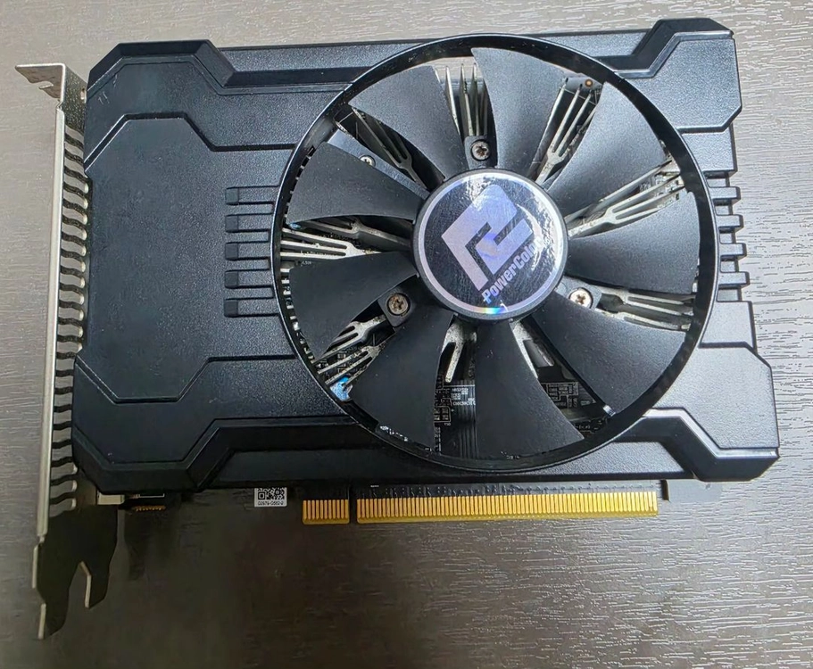 rx550 2gb 그래픽카드 이미지