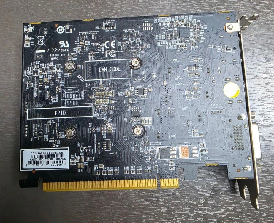 rx550 2gb 그래픽카드 이미지