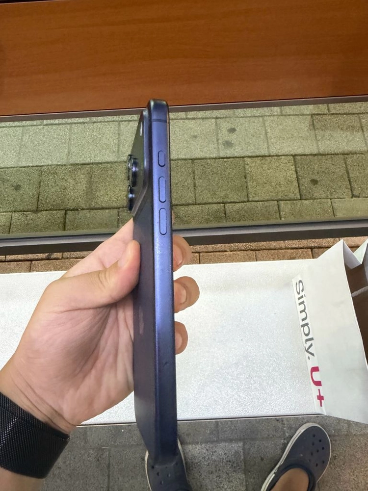 아이폰17프로맥스 256기가 팝니다 이미지
