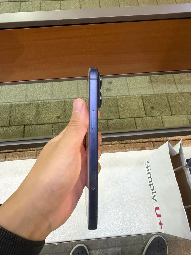 아이폰17프로맥스 256기가 팝니다 이미지