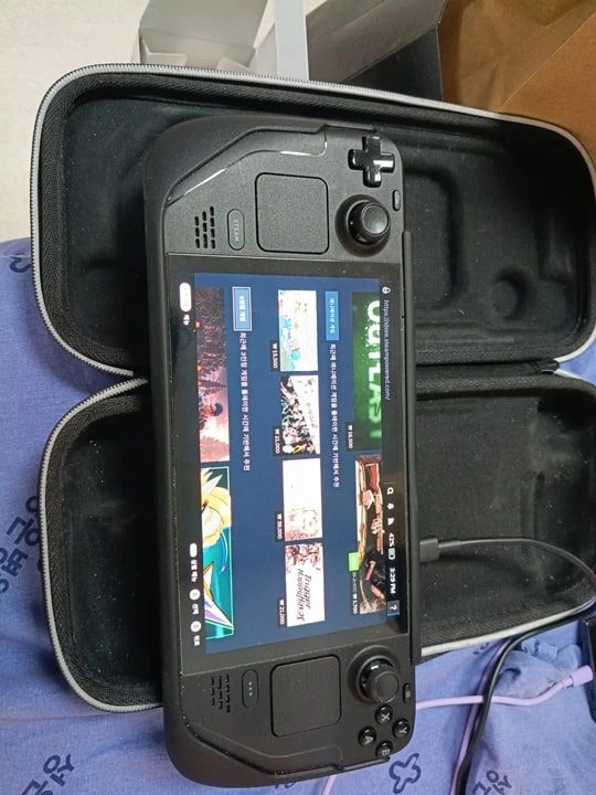 밸브 스팀덱 OLED 512GB 휴대용 게임기 팝니다 - 안심되는 중고거래