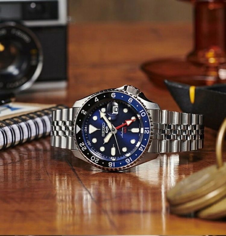 세이코 SSK003K1 gmt 배트맨 이미지