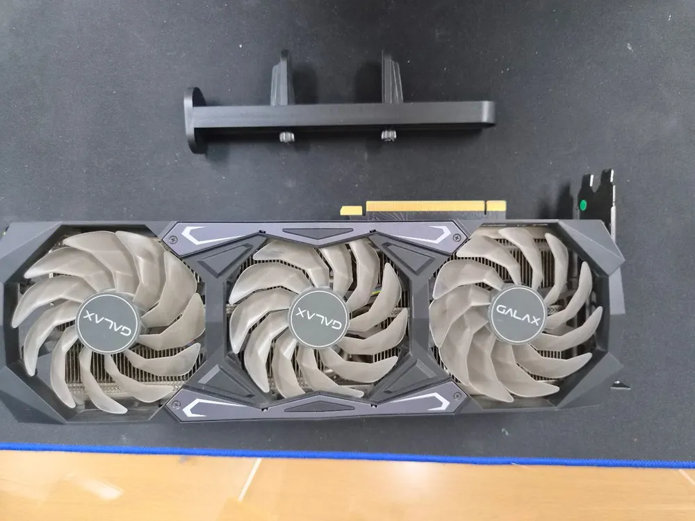 RTX 3080 ti 그래픽카드 이미지