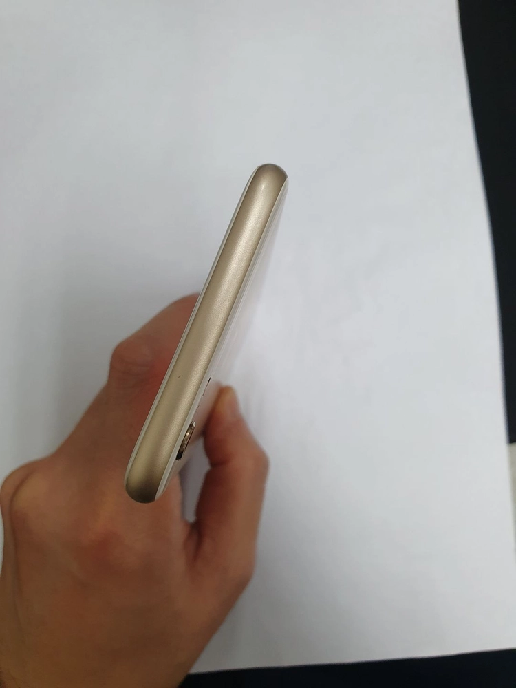 카메라무음) 아이폰6S 16GB 골드 배터리100% 기능정상 중고폰 215815 이미지