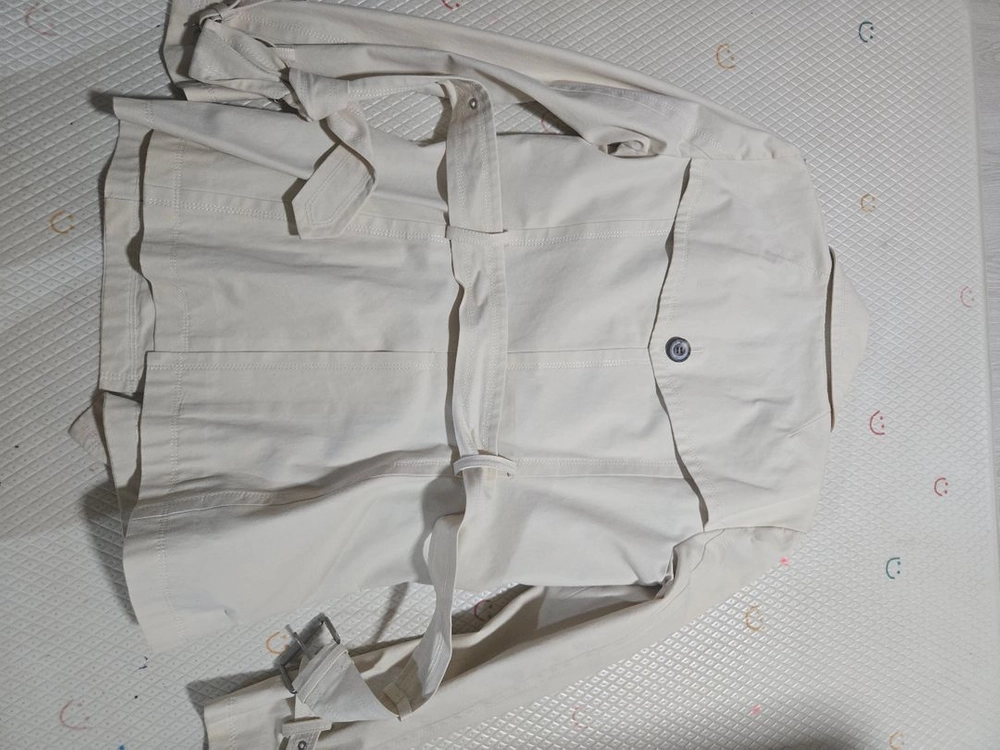 버버리 블루라벨 정품 트렌치코트 아이보리 38 사이즈 이미지