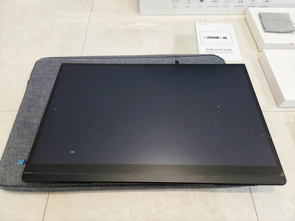 [신품급/풀박] EHOMEWEI RQG-173PU 17.3인치 4K QLED 120Hz 터치 포터블 모니터 이미지
